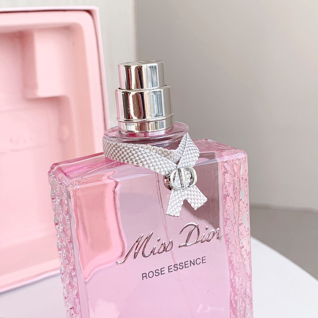 Miss Dior Rose Essence Eau de Toilette